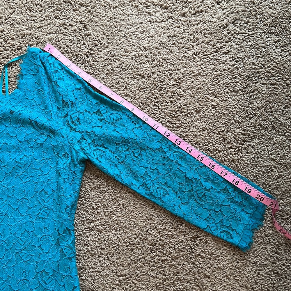 $350 Teal Lace Diane von Furstenberg Mini Dress - Picture 5 of 9